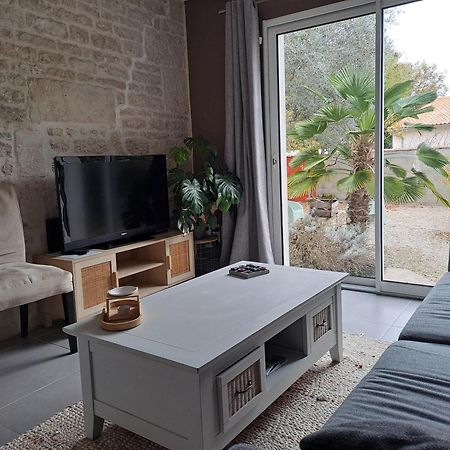 Jolie Maison De Ville Avec Un Exterieur Au Calme - Les Dragons De La Chamoiserie Νιόρ Εξωτερικό φωτογραφία